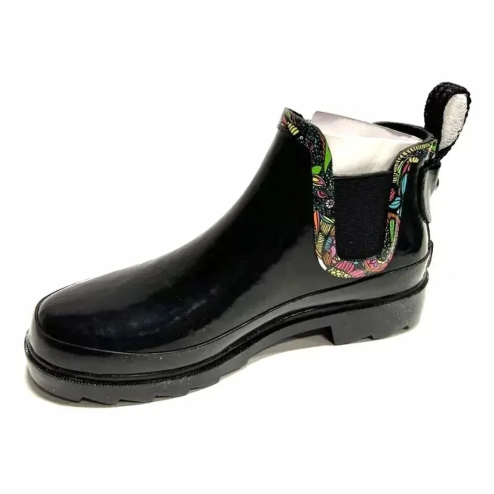 Sakroots Women's Rhyme Rain Boot Black, Size 6 M